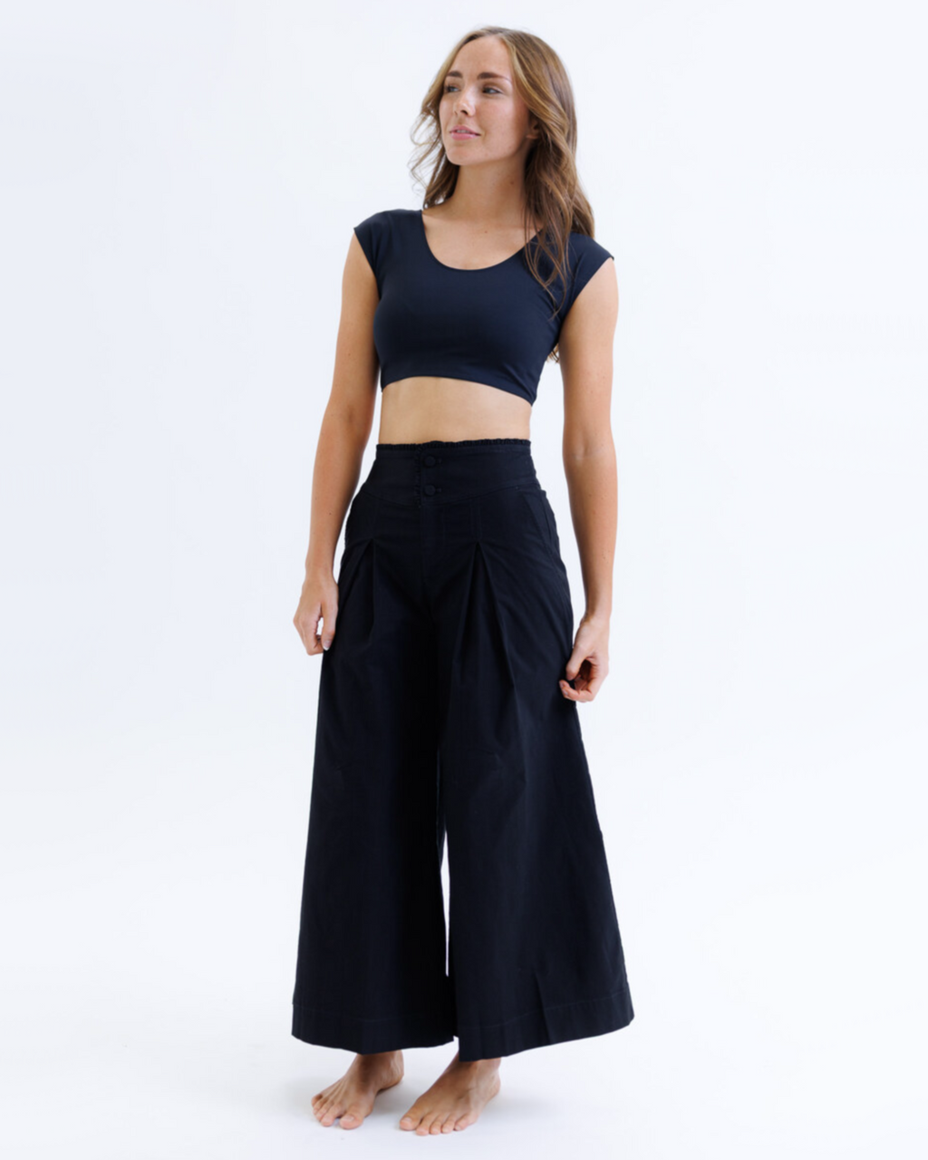 Contour Demi Cropped Tee — Smoothing & Shaping Layer