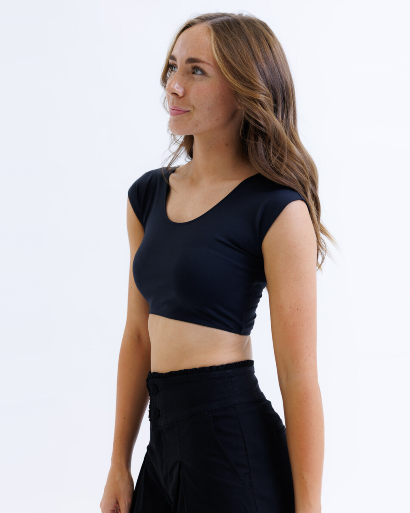 Contour Demi Cropped Tee — Smoothing & Shaping Layer